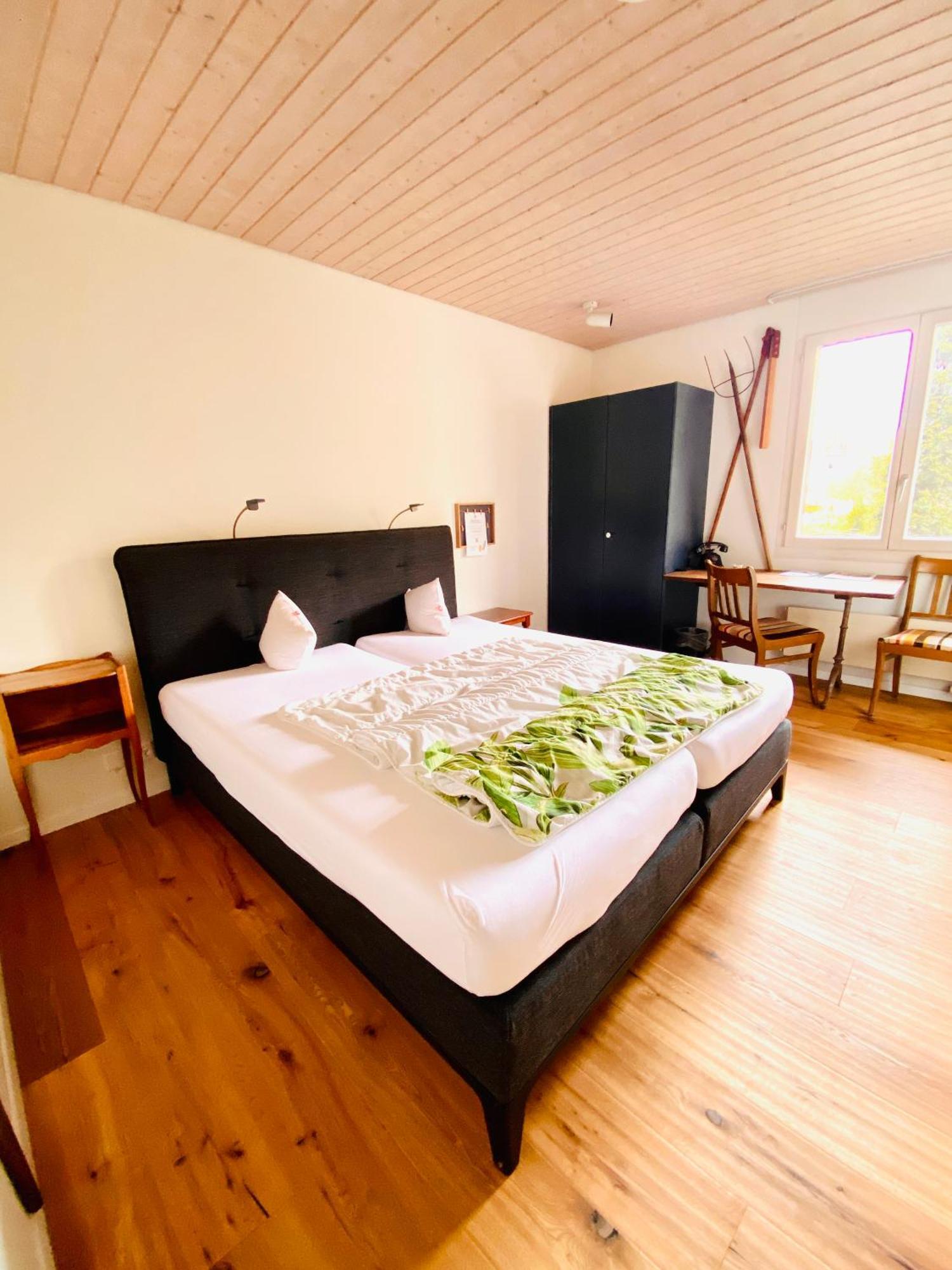 Gasthof Kreuz Egerkingen Exteriör bild